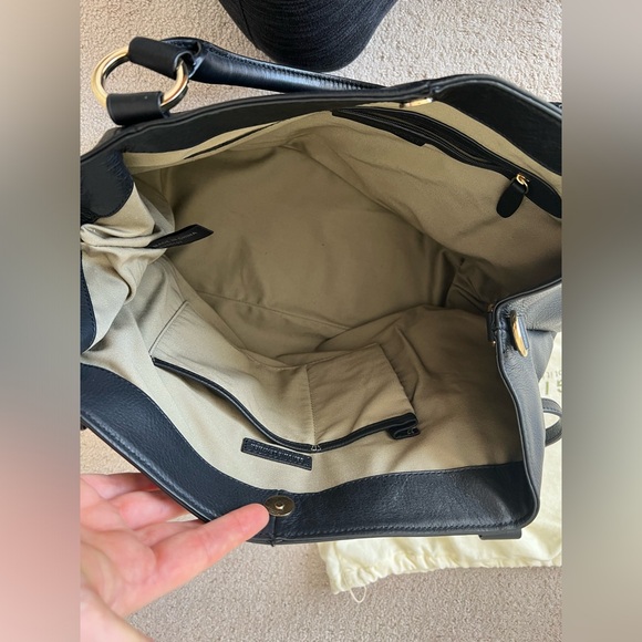 G.I.L.I. Black Pebbled Grain Leather Roma Handbag Purse Bag Fringe Gold Hardware - Picture 6 of 10